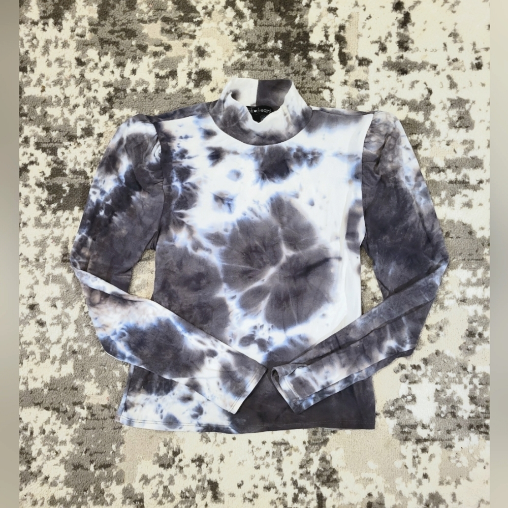 Tie Dye blouse by Darek Heart